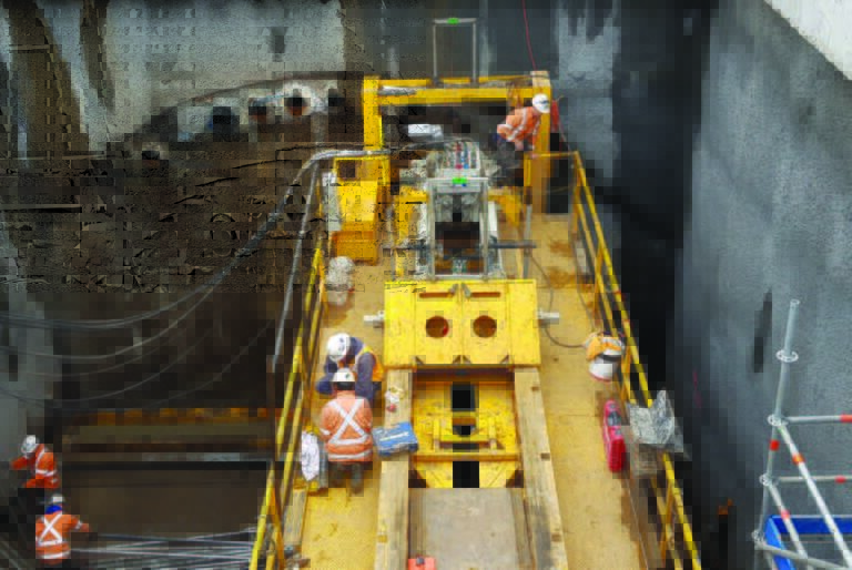 Castle Hill Pedestrian Underpass – GBM 240A Jacking Frame & Guidance System, Lead Integral Swivel Cutter Head, Rock Drill Drill Adapter for TriHawk® Drill Bit