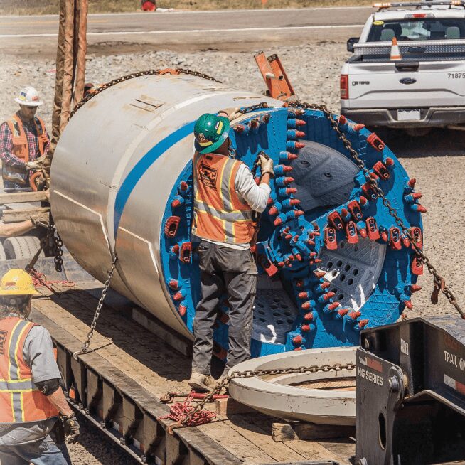 Aurora Gun Club Rd. Microtunneling Project – Akkerman SL60C MTBM Fitting with a 72-in OD Skin Kit, 800-ton Jacking Frame